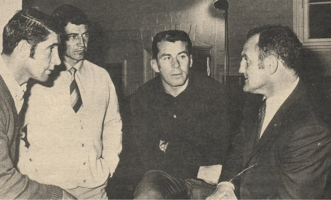 1970 photo with john king etc coach of aust team v gb
